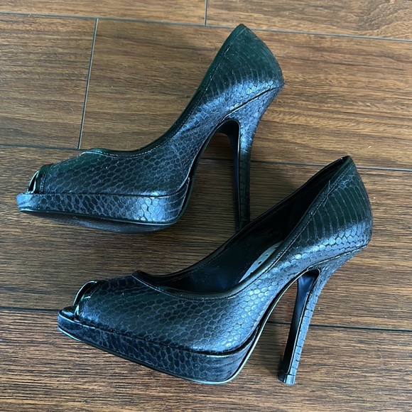 👠👠BCBGirls Peeptoe High Heeled Shoes 👠👠 - Picture 3 of 8